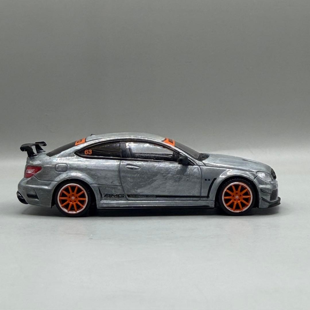 TARMAC メルセデス・ベンツ C 63 AMG クーペ チェイス