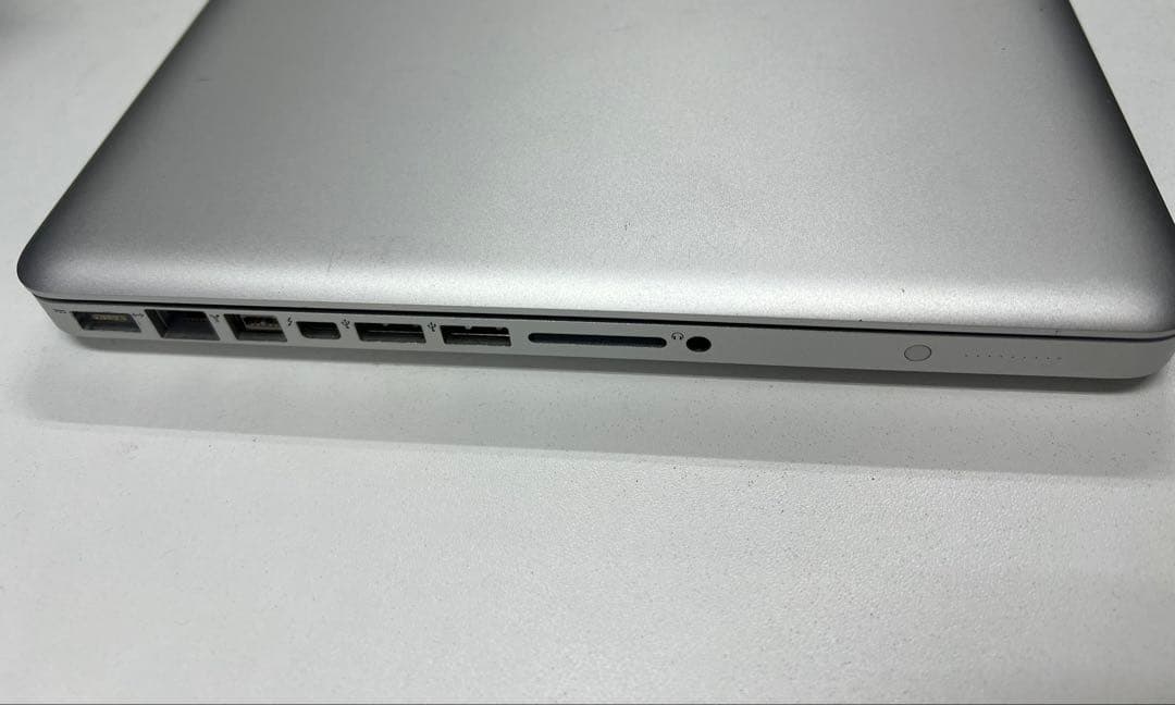 【中古・動作品】MacBook Pro 13inch late2011