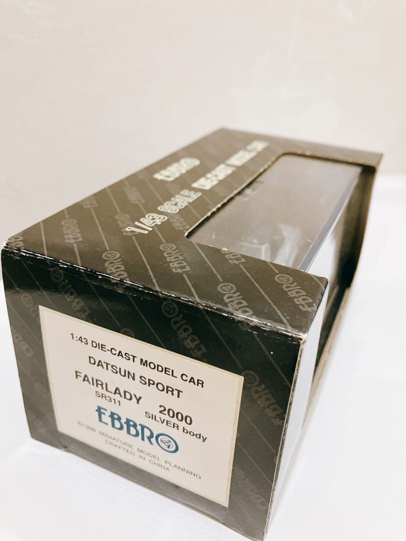 ☆レア☆ ミニカー 1/43　DATSUN　フェアレディ　2000　ＳＲ311