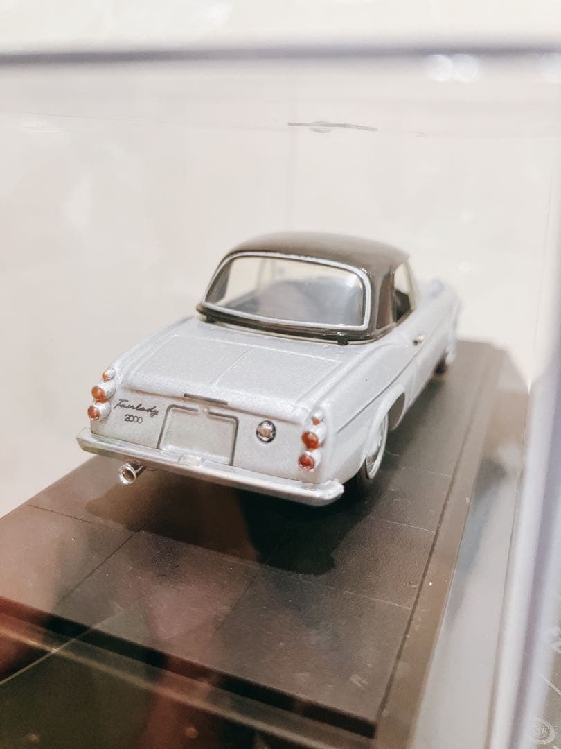☆レア☆ ミニカー 1/43　DATSUN　フェアレディ　2000　ＳＲ311