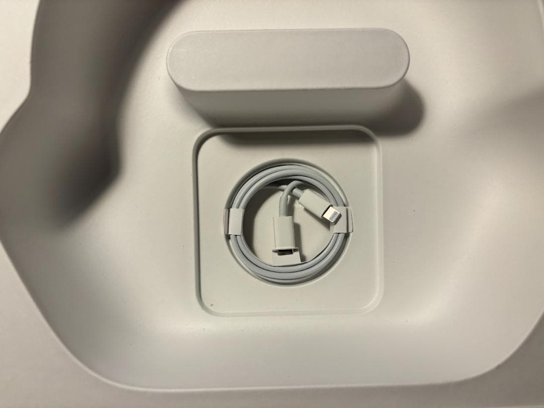 AirPods Max スカイブルー（MGYL3J/A）