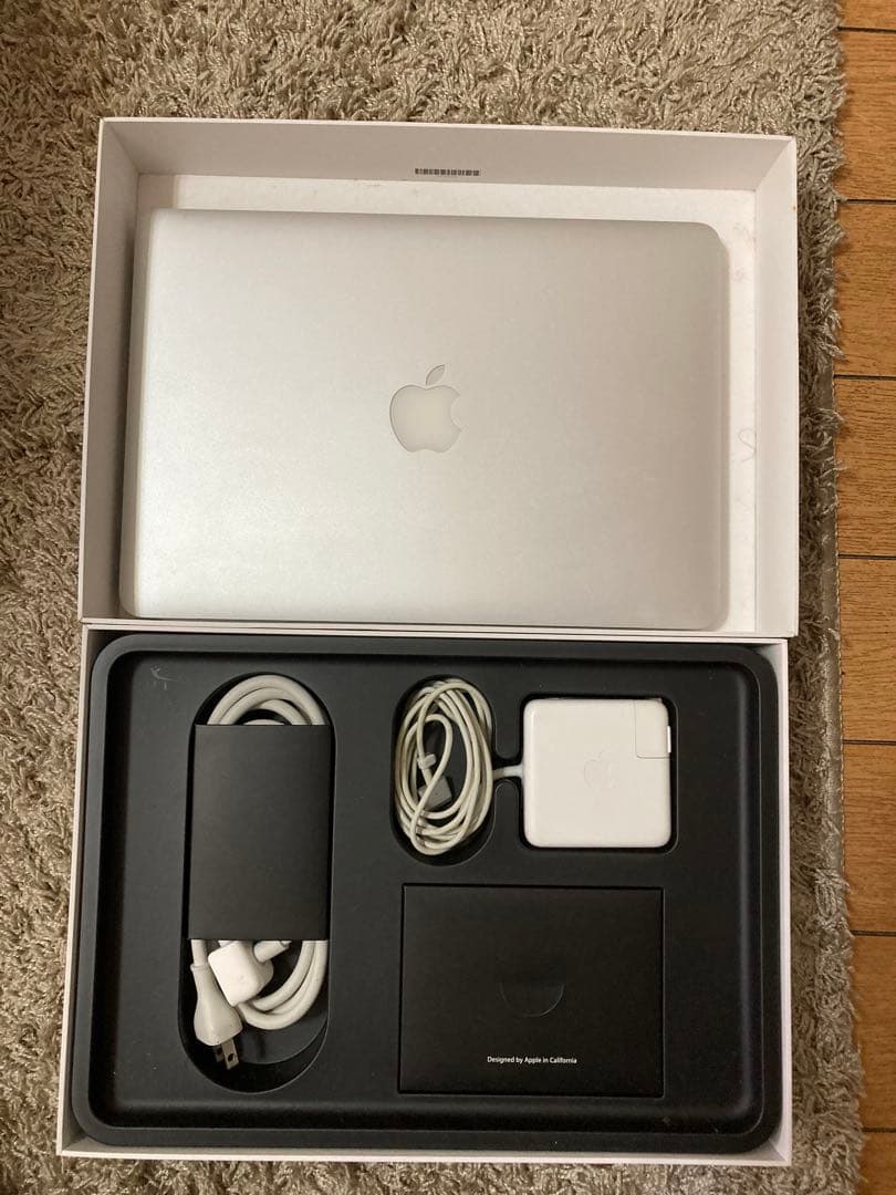 ④MacBook Pro2015 13インチ