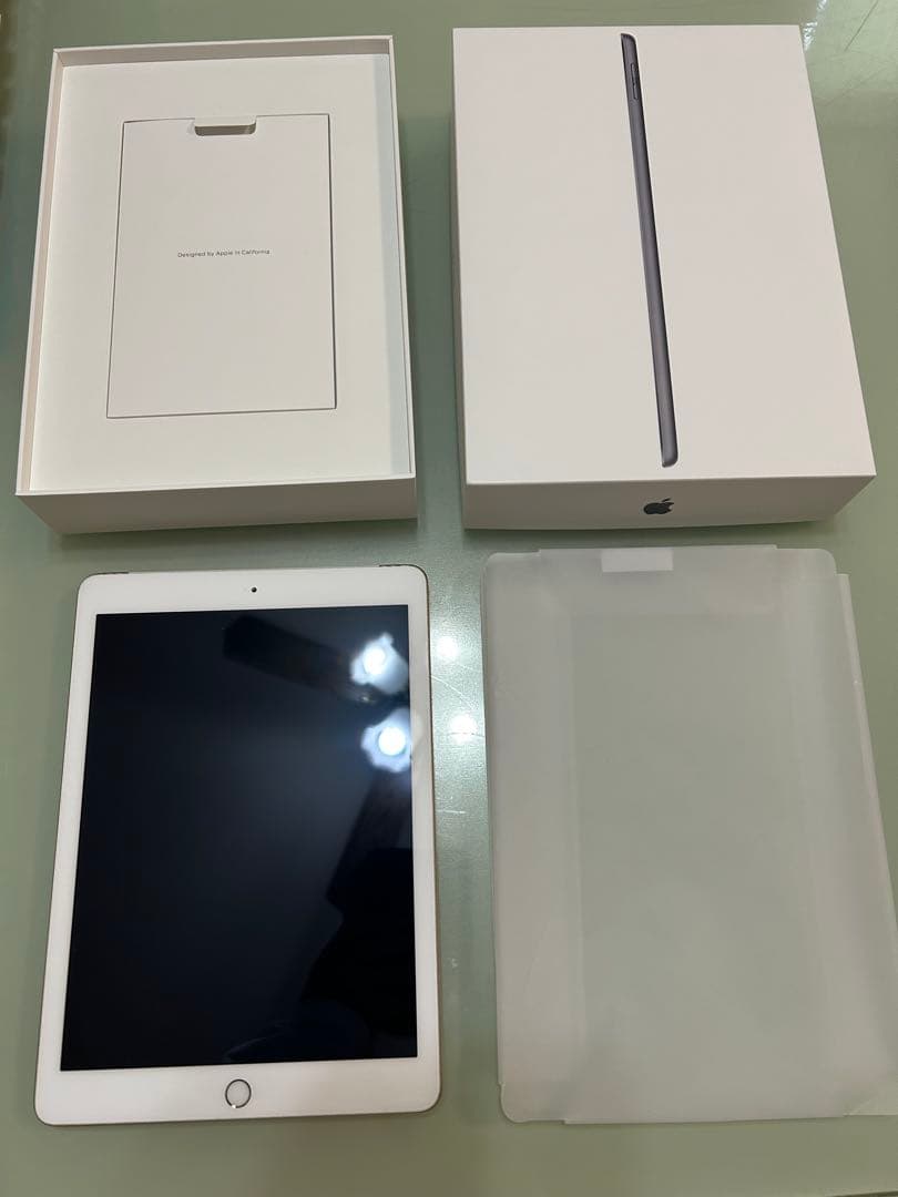 iPad 第5世代 128GB Wi-Fi Cellular（SIMフリー）