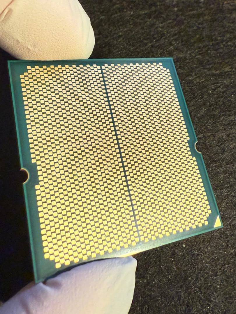 AMD Ryzen 9 7950X3D + おまけ　B650E マザーボード