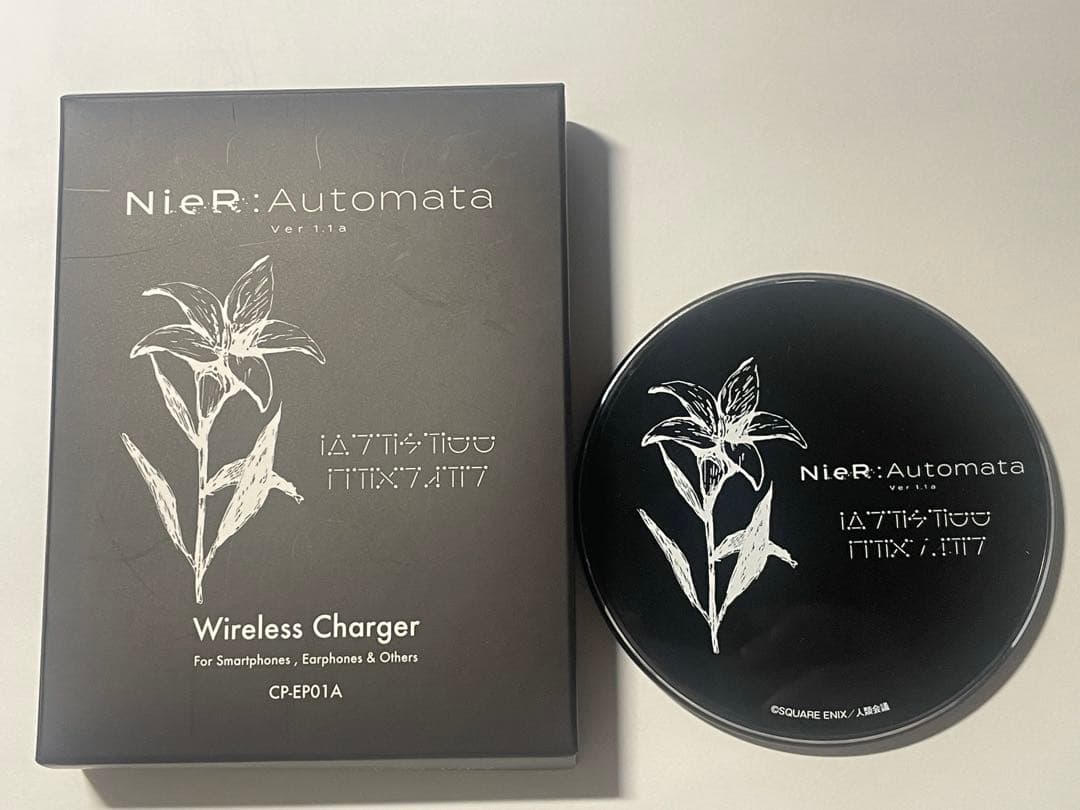 ニーアオートマタ　NieR イヤホン