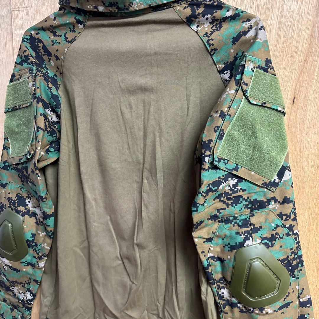 迷彩戦闘服 ポケット付き 肘パッド付き3点セット　0204o220