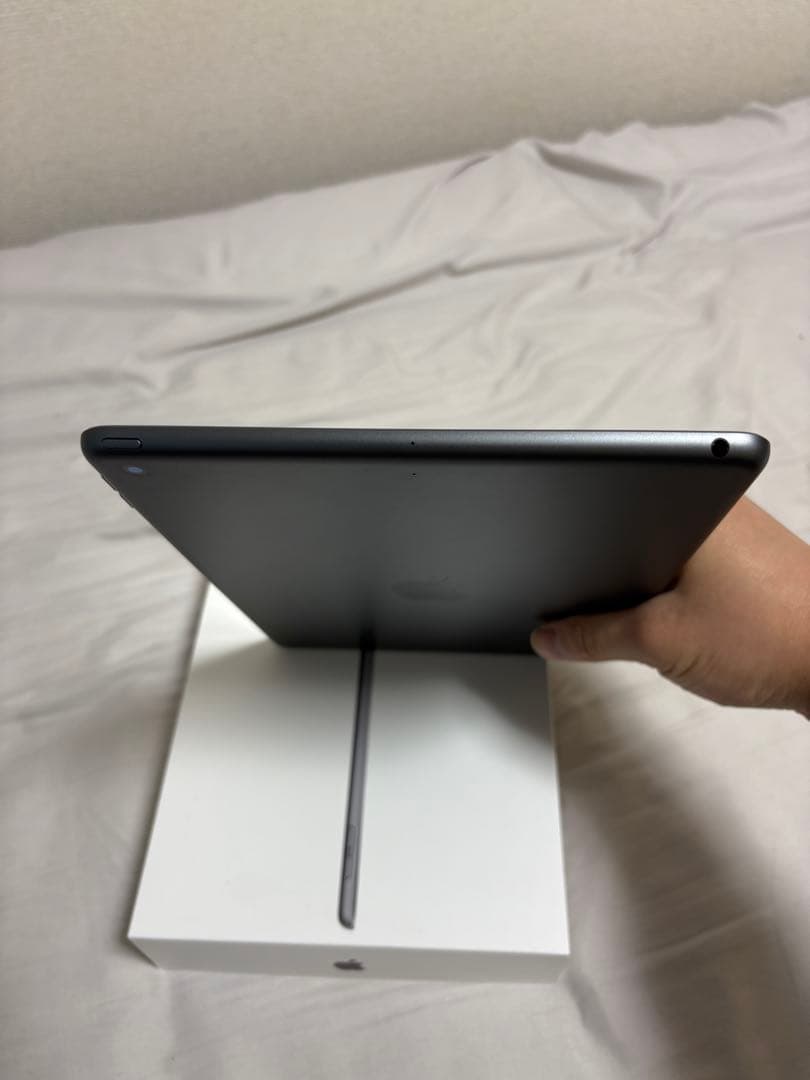 Apple Ipad 第8世代 32GB バテッリー容量94%