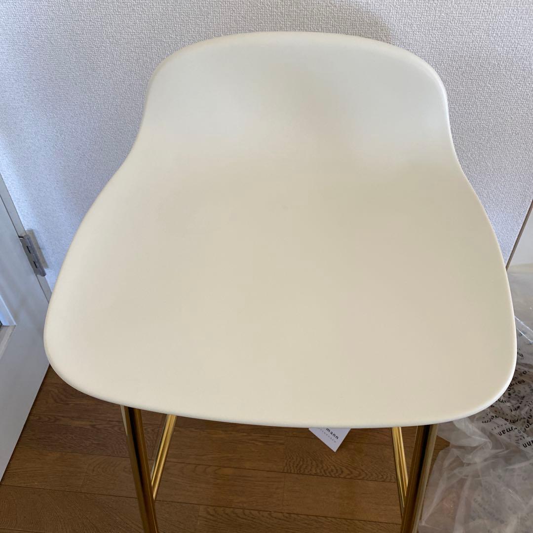 ホワイト バースツール 金属脚　ノーマンコペンハーゲン