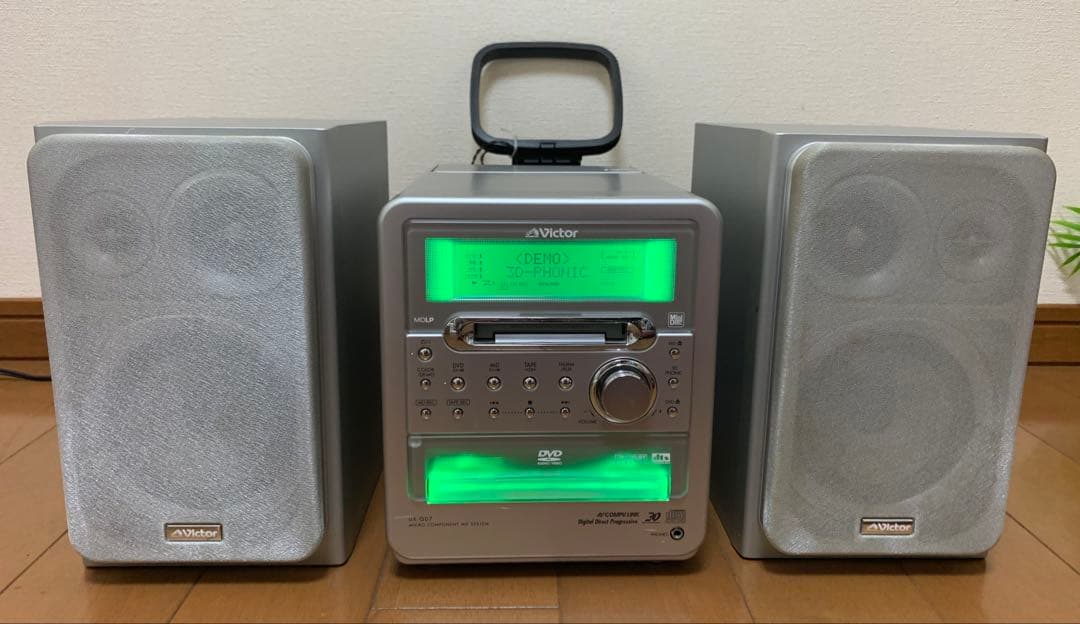ビクター　ミニコンポ　MD CD カセット UX-QD7 中古