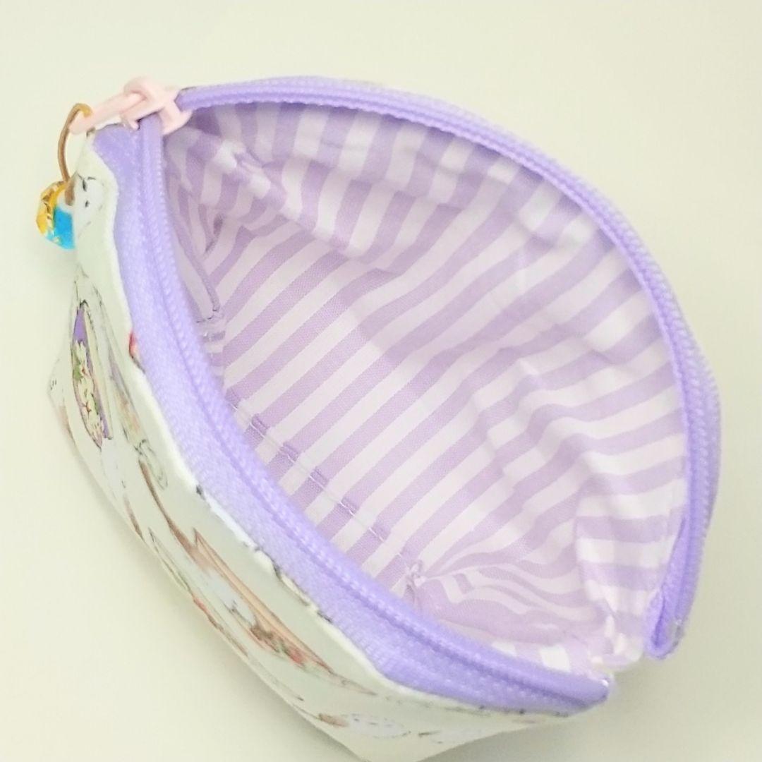 作品例★ハンドメイド ポーチ シマエナガ カップ 白 鳥 革紐 ガラスビーズ