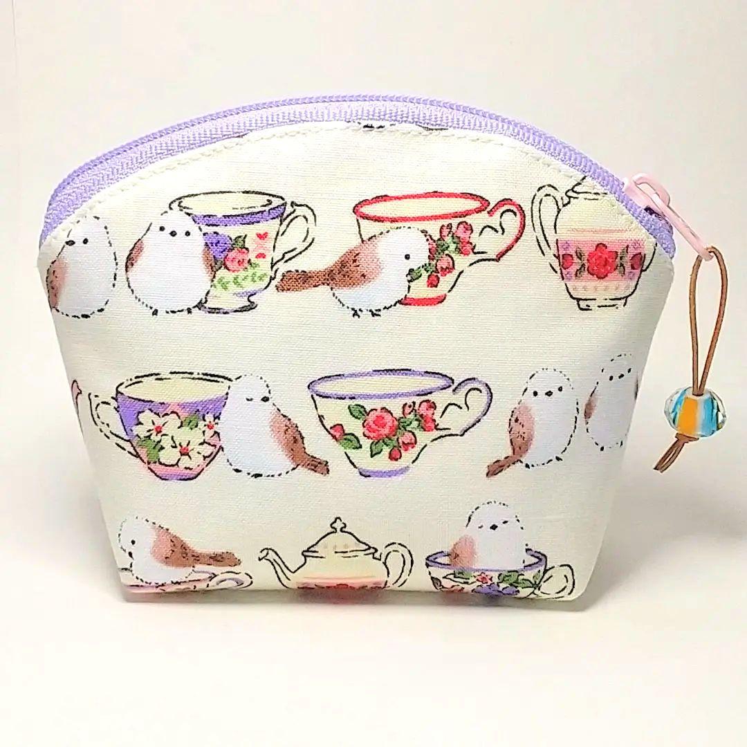 作品例★ハンドメイド ポーチ シマエナガ カップ 白 鳥 革紐 ガラスビーズ