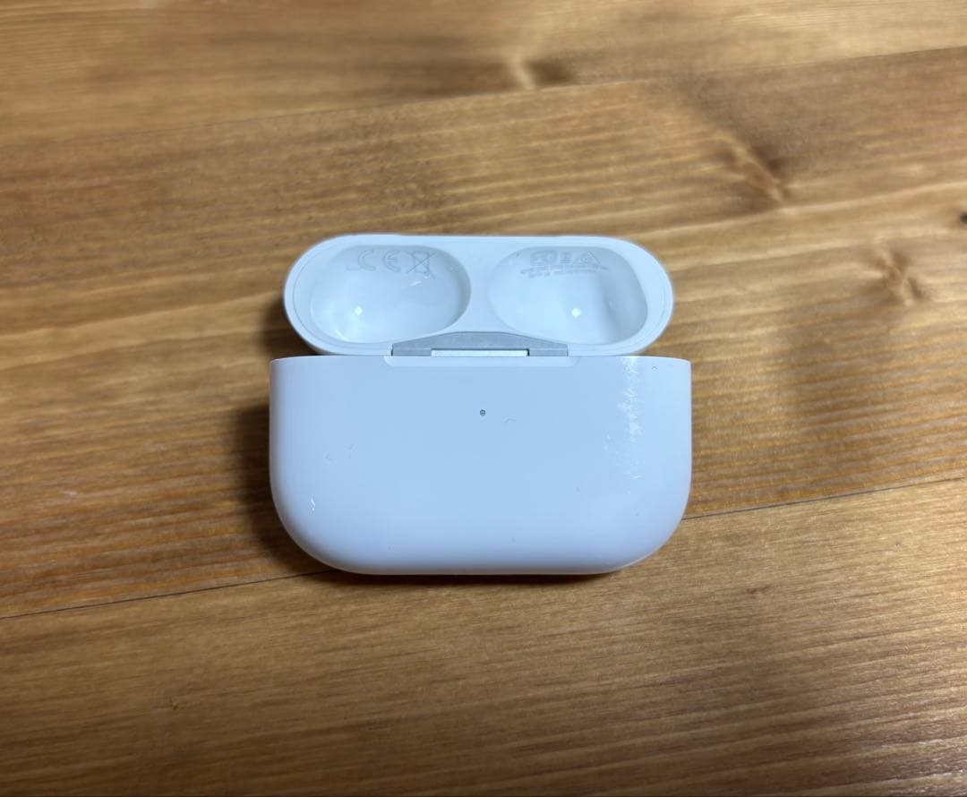Apple AirPods Pro １