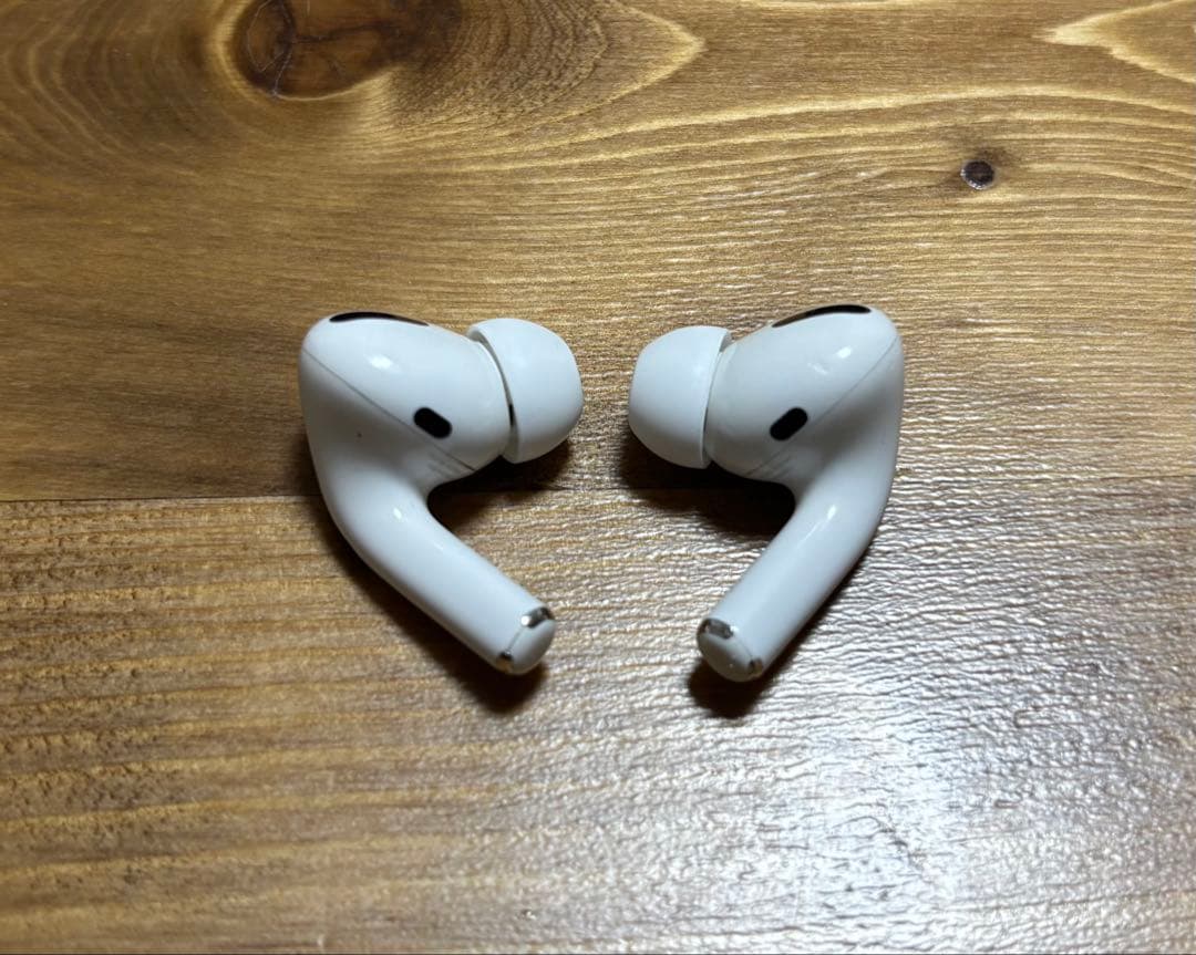 Apple AirPods Pro １