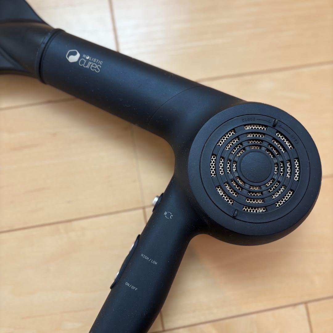 ホリスティックキュアー　ドライヤー
