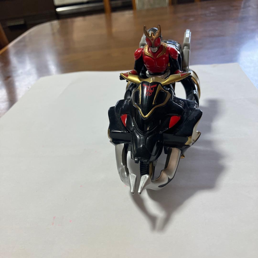 仮面ライダークウガバイクフィギュア