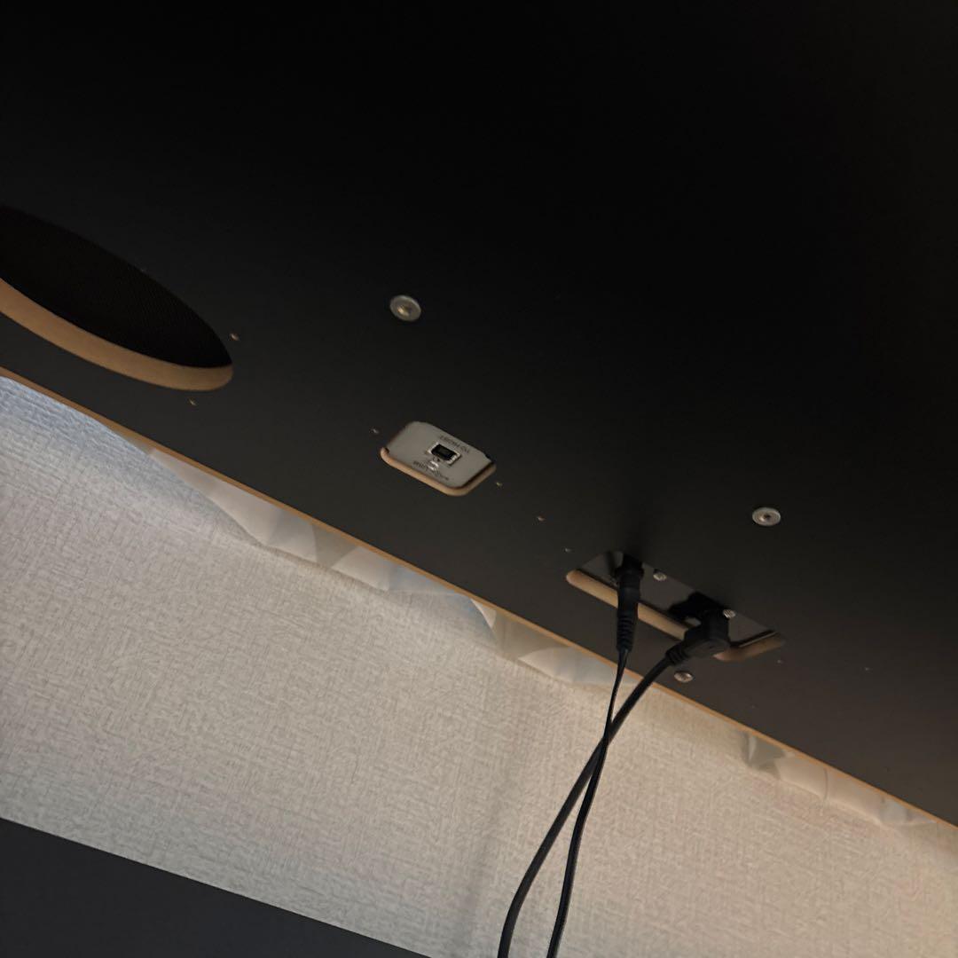 ヤマハ　電子ピアノ　ARIUS アリウス YDP-143 ピアノ本体のみです。