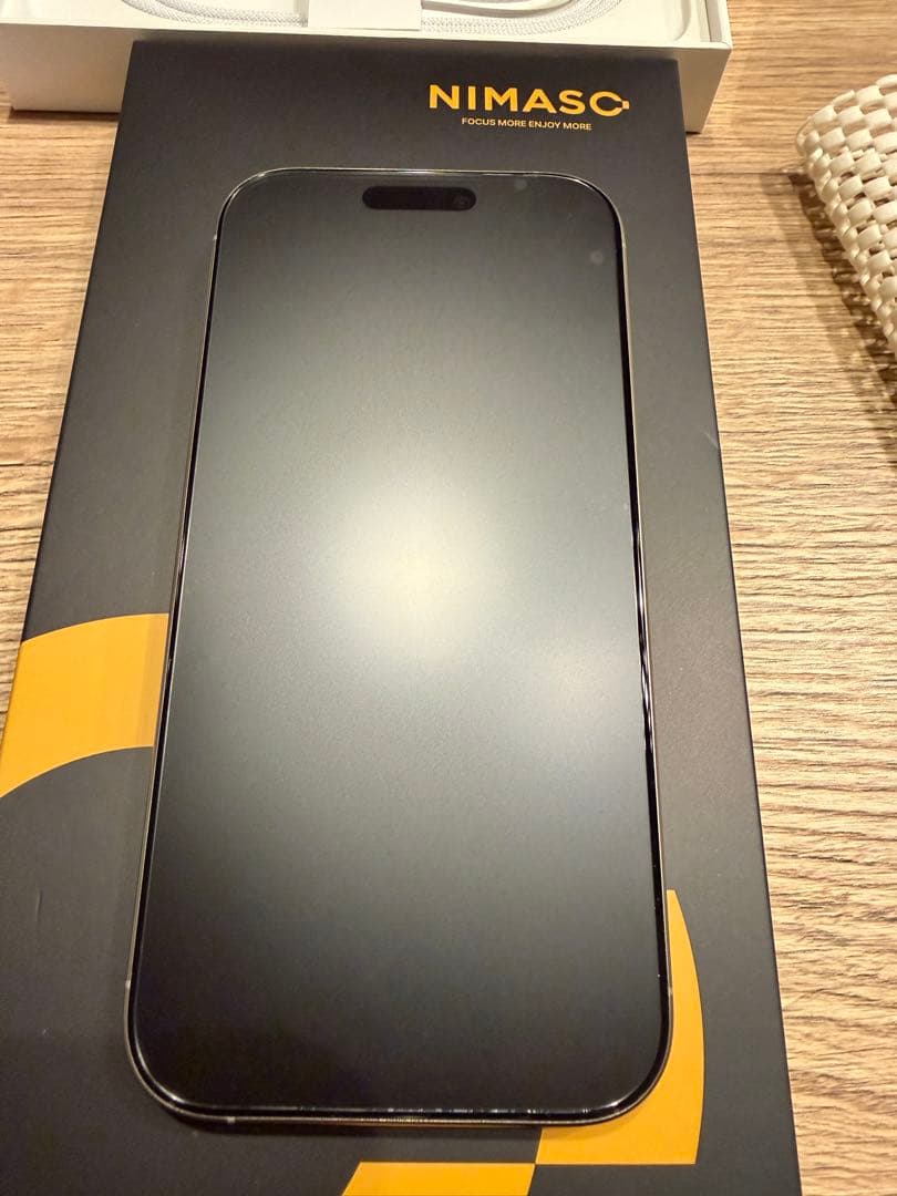 即日発送iphone 16 pro 512 gb ナチュラルチタニウム