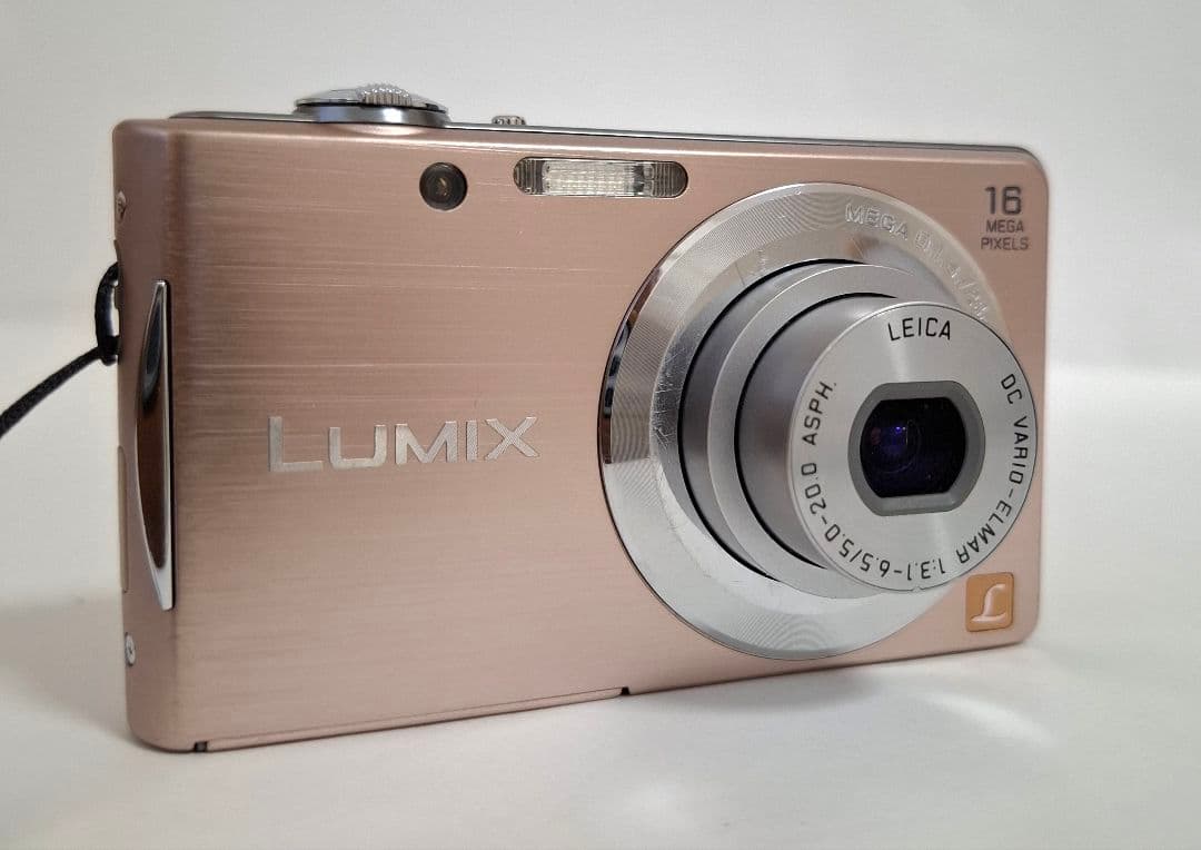 [美品]パナソニックLUMIX DMC-FH5 デジタルカメラ