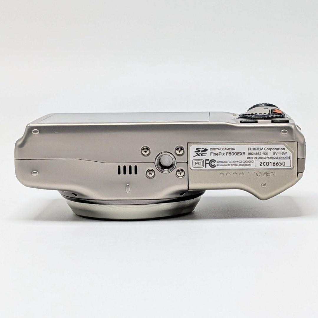 【極美品】FUJIFILM FinePix F800EXR