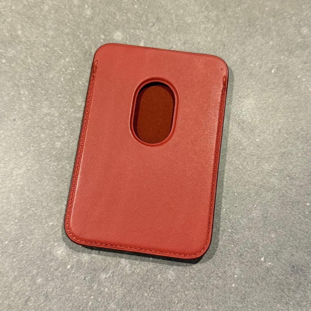 純正 MagSafe対応iPhoneレザーウォレット アリゾナ