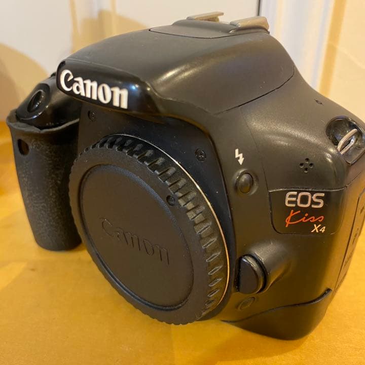 【2台セット】Canon EOS KISS DigitalN ＆ X4 Wズーム
