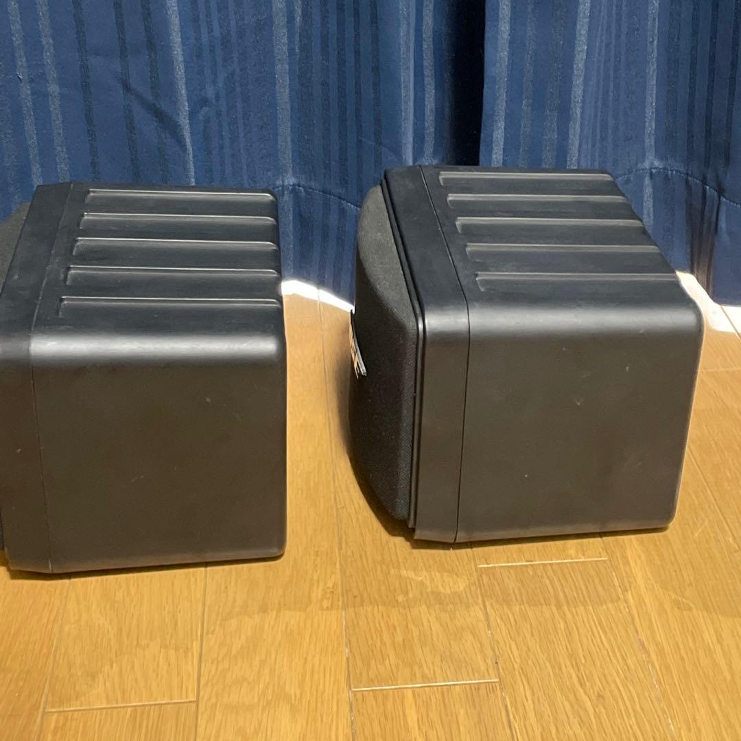 BOSE 111ADスピーカー 2個セット 吊り下げ金具付き