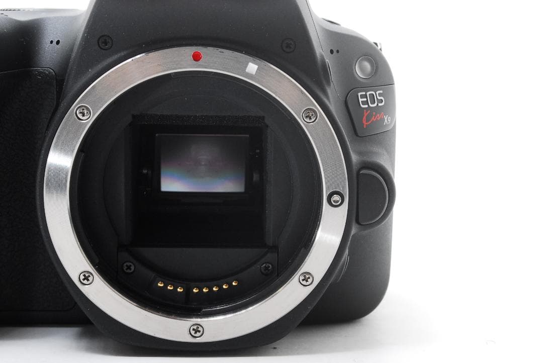 バッグ付 Canon Kiss X9 Wi-Fi搭載 トリプルレンズセット