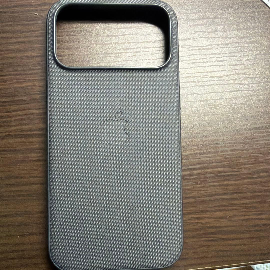 iPhone17 pro max テックウーブンケース　ブラック