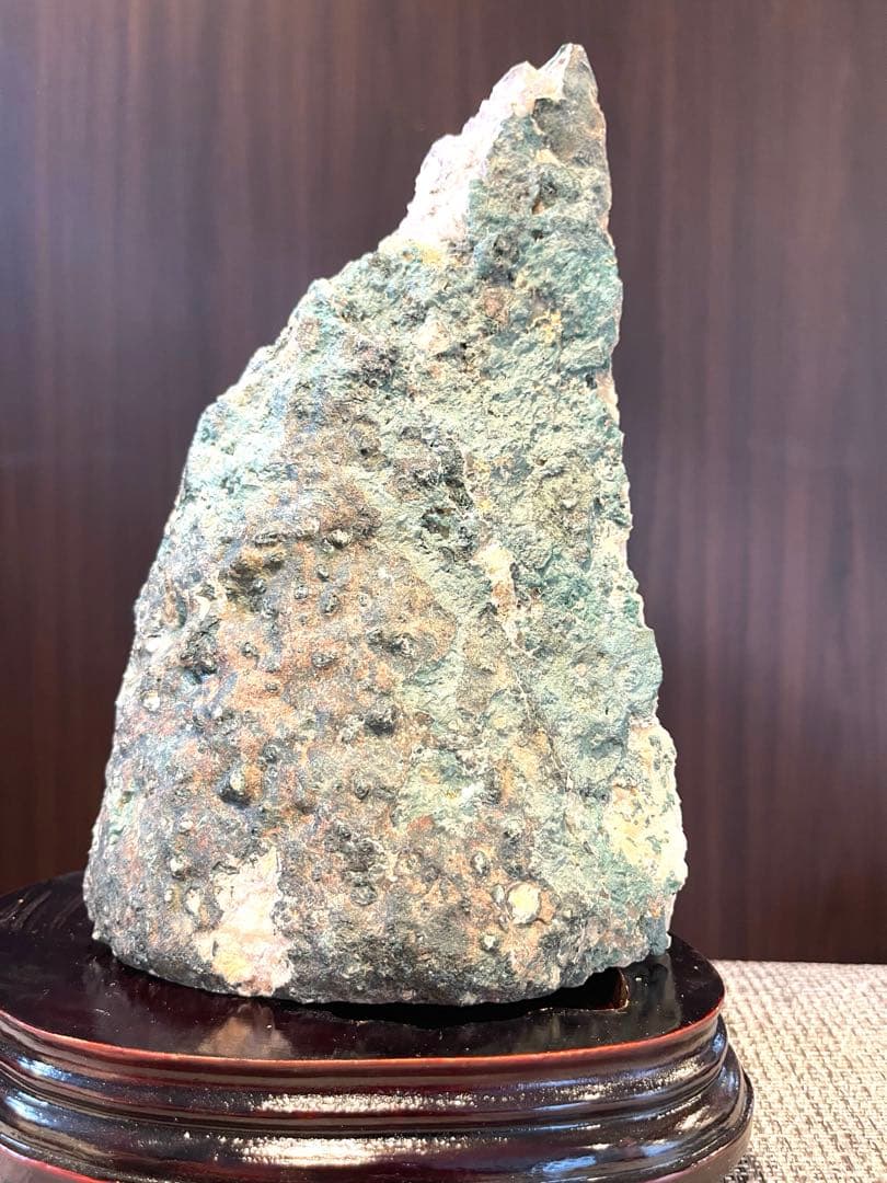 アメジスト クラスター 原石 約2kg 台座付き 高さ21cm 天然石 鉱物標本