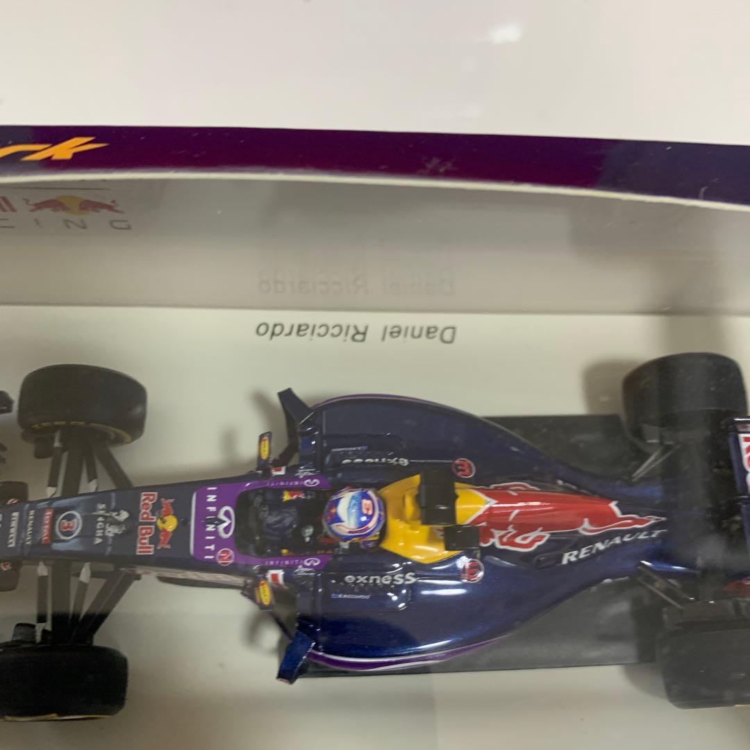 F1 15年ベテル、フェルスタッペン、ハミルトン（ワールドチャンピオン）リカルド