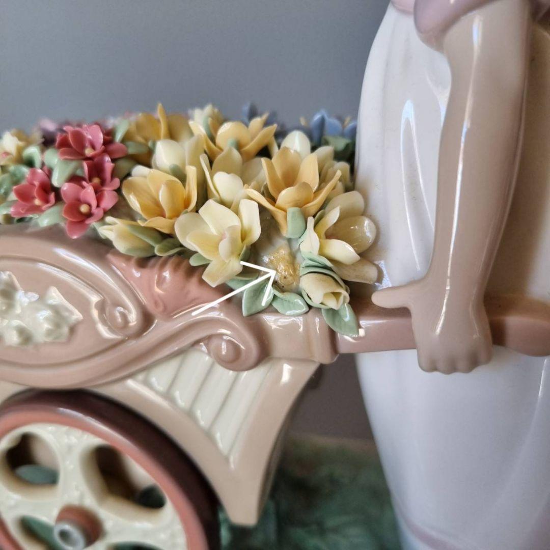 LLADRO リヤドロ 06521 可愛いお花屋さん フィギュリン 陶器 人形