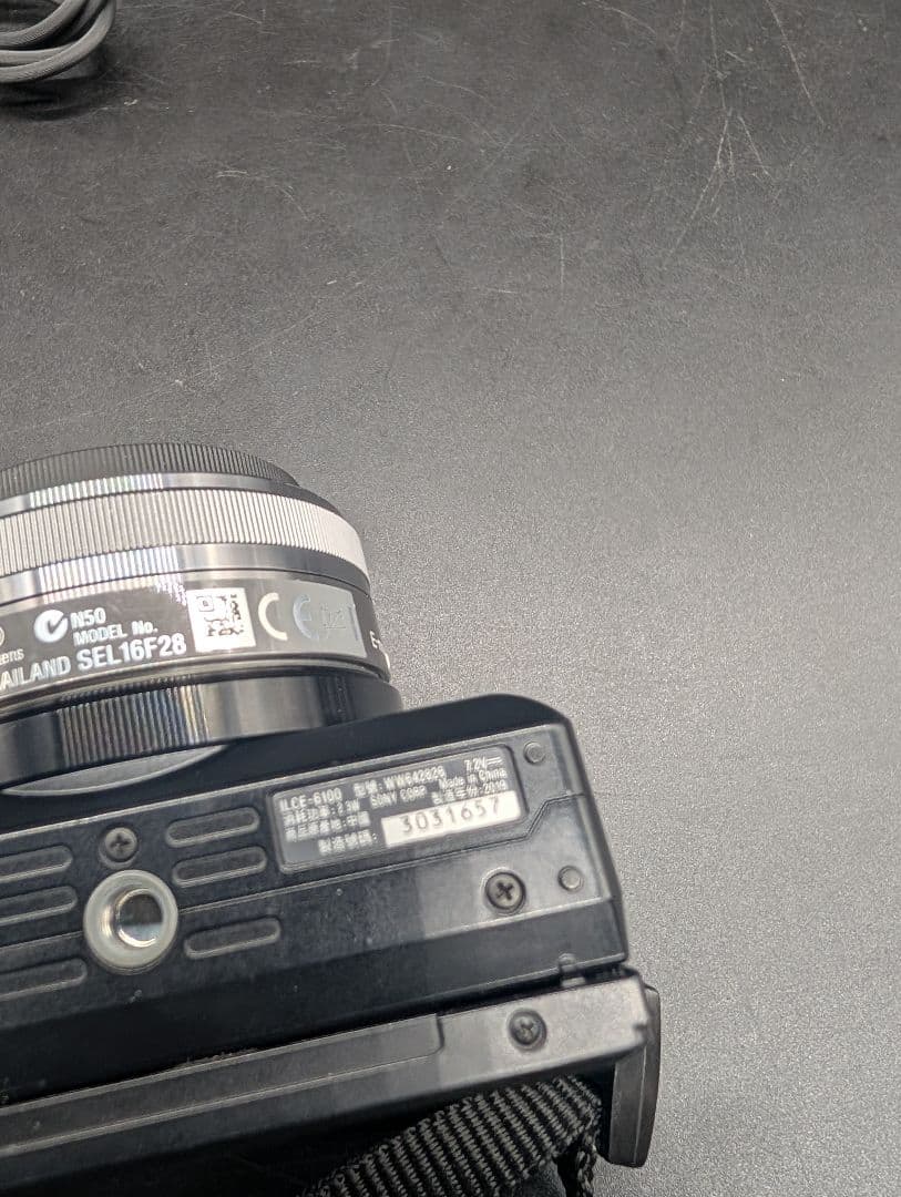 【動作良好】Sony α6100 SEL16F28　ミラーレス一眼