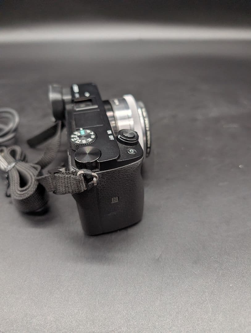 【動作良好】Sony α6100 SEL16F28　ミラーレス一眼