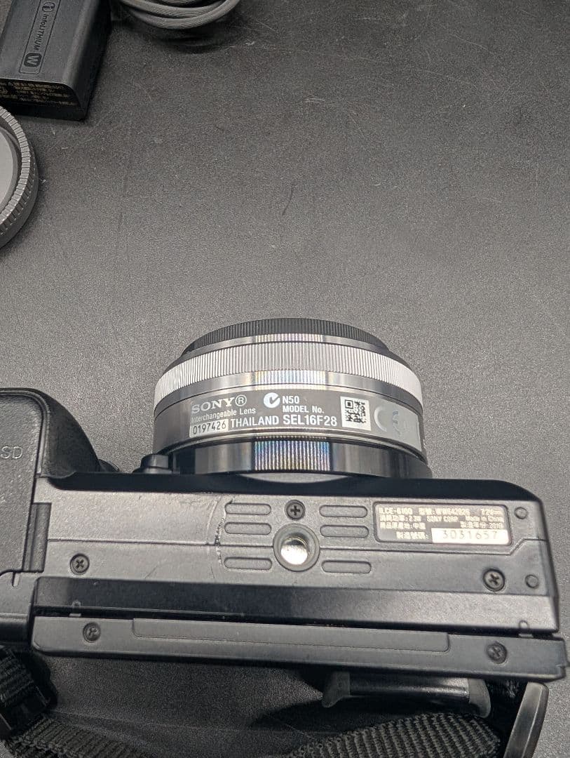 【動作良好】Sony α6100 SEL16F28　ミラーレス一眼