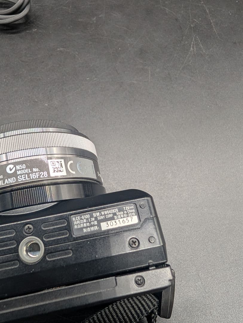 【動作良好】Sony α6100 SEL16F28　ミラーレス一眼