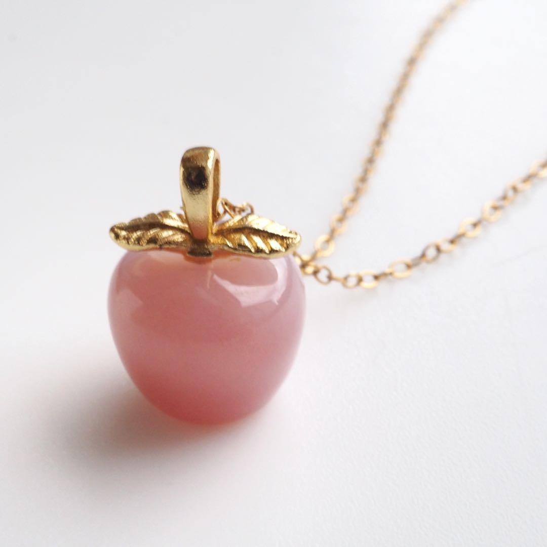 【ｔａｍａ☆彡】希少カラーレスフローライトのローズモチーフネックレストップ