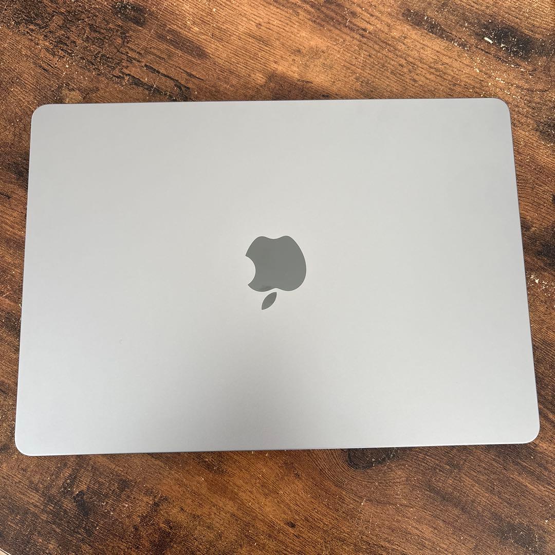 【期間限定値下げ】MacBook Air M2 16GB 512GB 美品