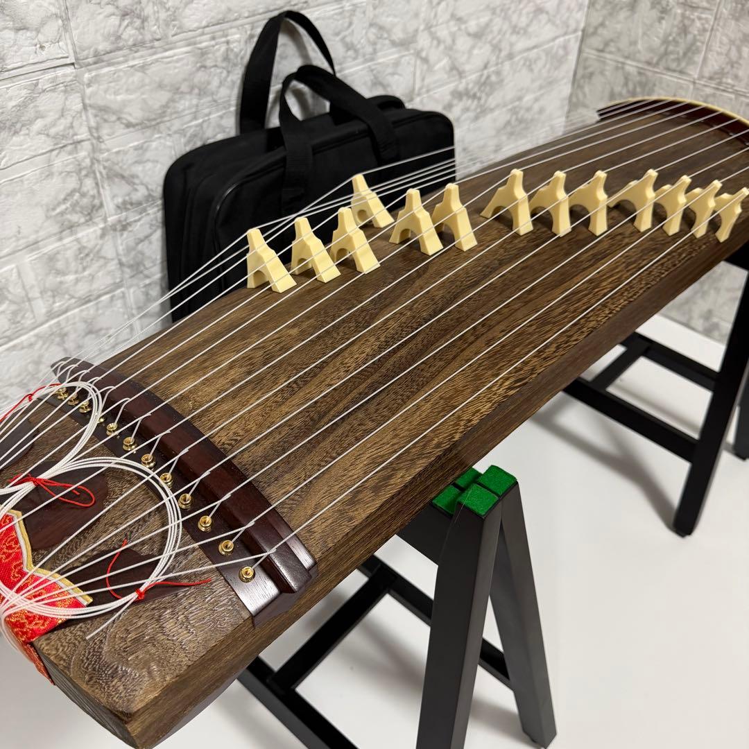 ③美品　ゼンオン 文化箏 上級 13弦 専用スタンド（立奏台）　短琴　柏葉