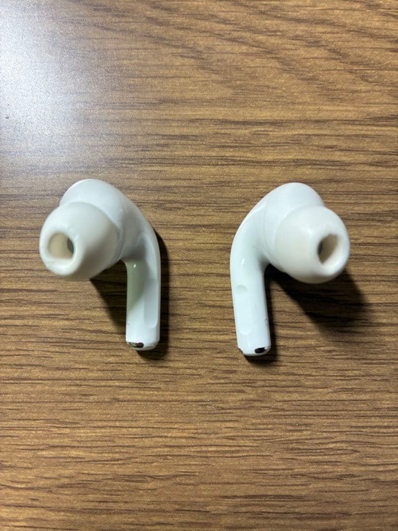 純正 Apple AirPods Pro 本体 充電ケース付き