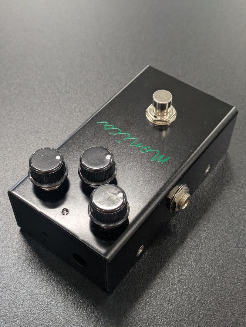 Monica ギターエフェクター