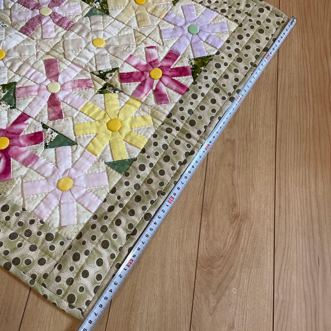 パッチワーク　キルト　タペストリー　ハンドメイド