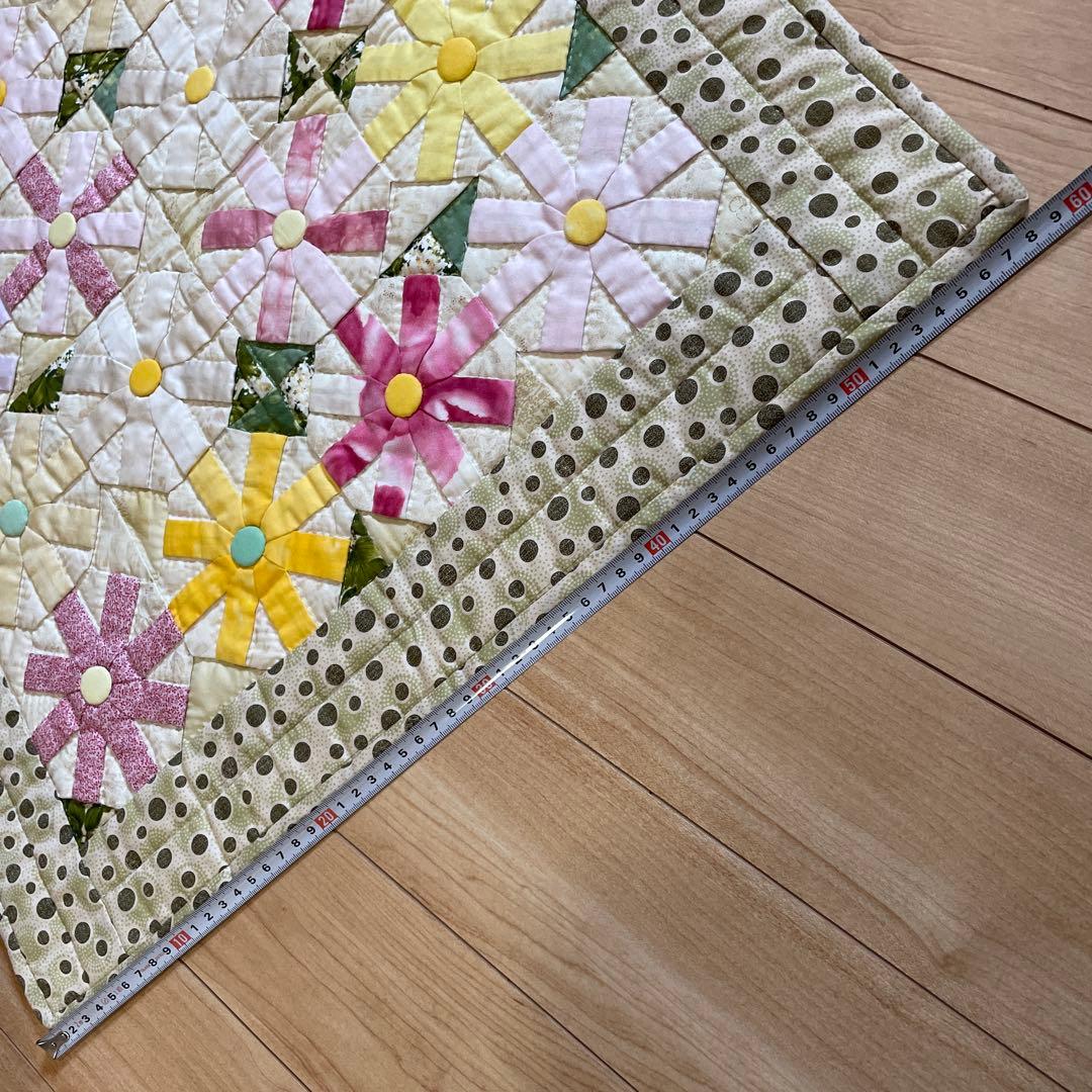 パッチワーク　キルト　タペストリー　ハンドメイド