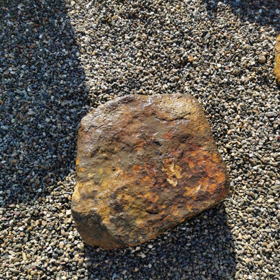 鞍馬石　42.5キロ　庭石　鑑賞石　石　坪庭　庭　ガーデニング　砂利