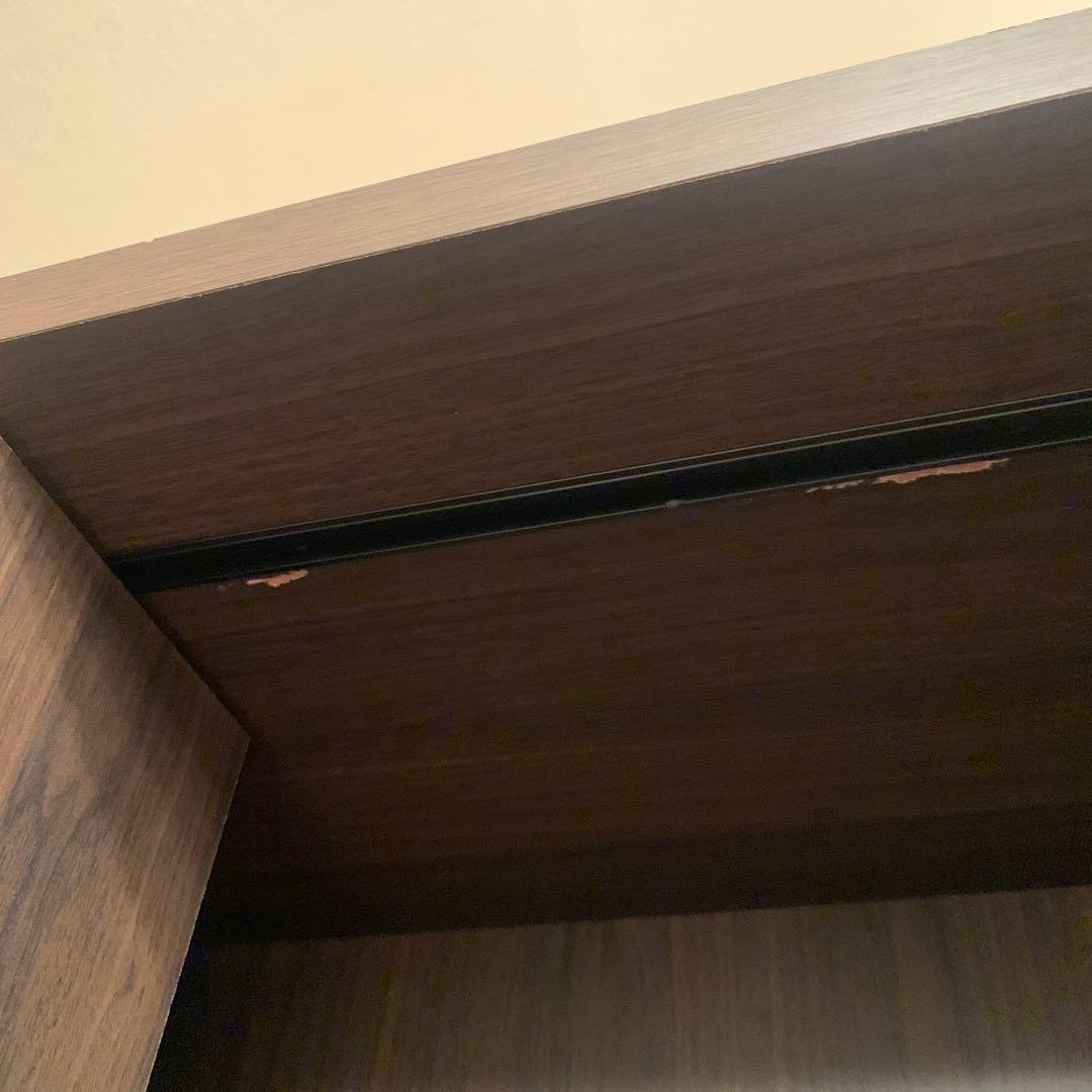 ダークブラウン本棚 モダンデザイン
