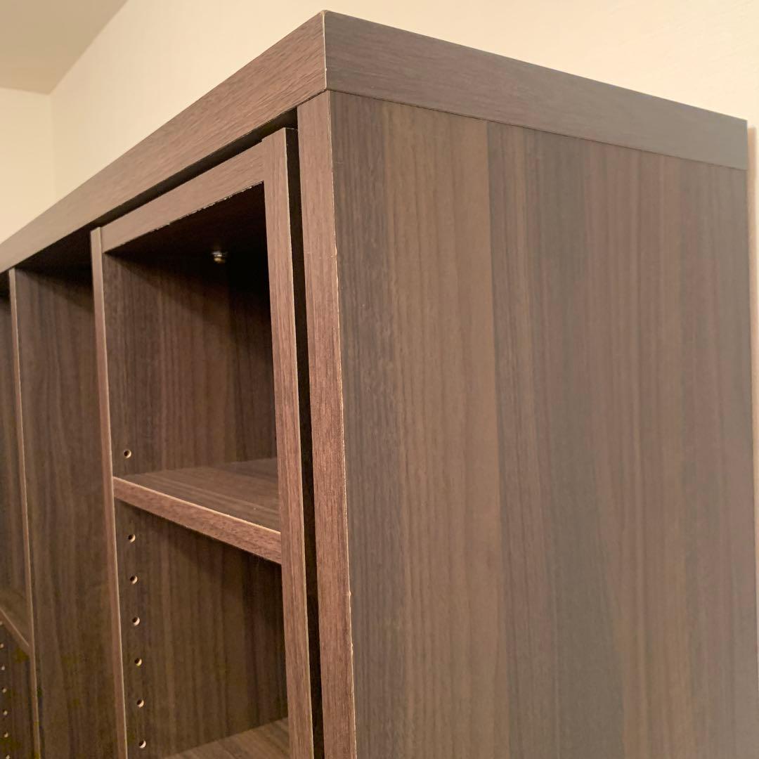 ダークブラウン本棚 モダンデザイン