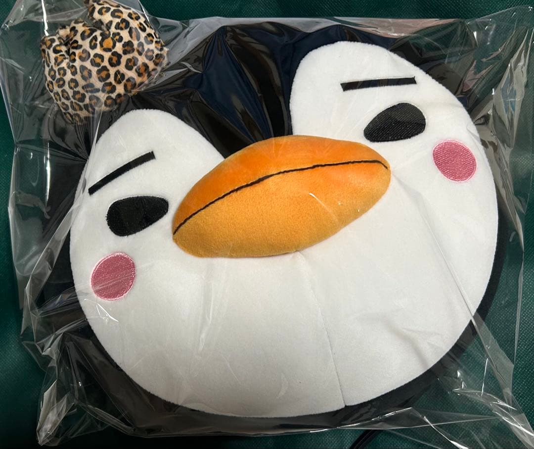 未使用、ペンペンクッションとジュノうちわ2枚セット。