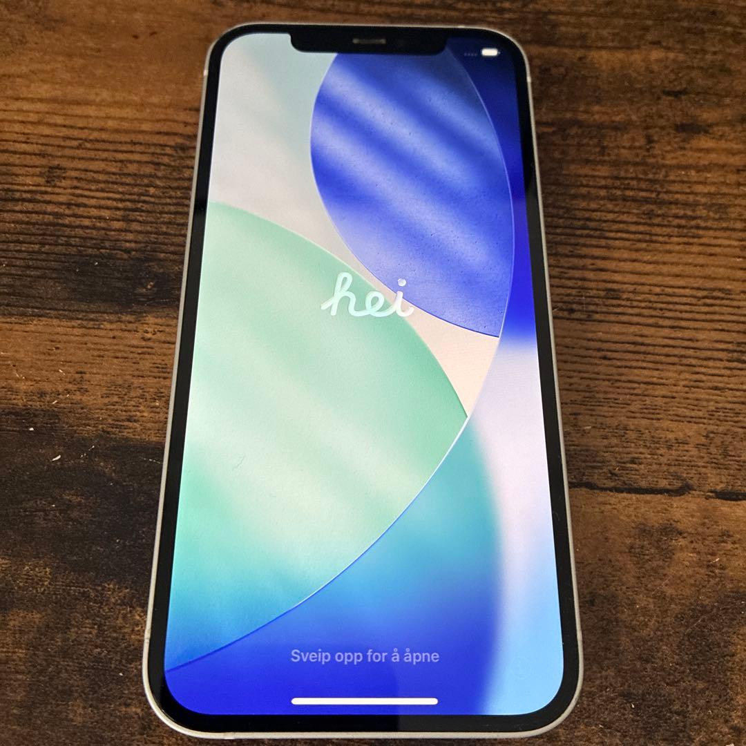 Apple iPhone12 128GB ホワイト　本体
