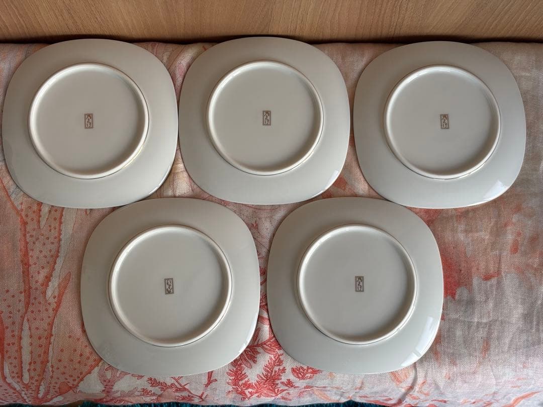 ノリタケ　ハナリンス大型プレートと取り皿5枚