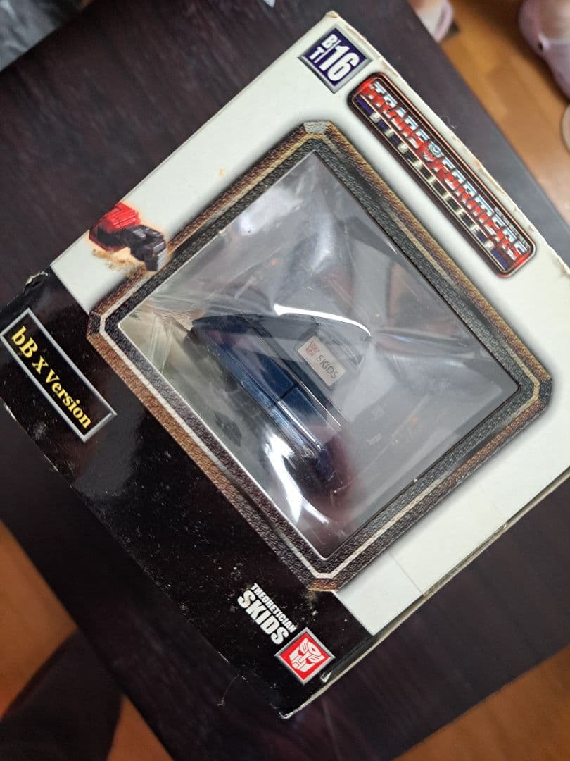 トランスフォーマー バイナルテック トヨタ bB BT16 スキッズ
