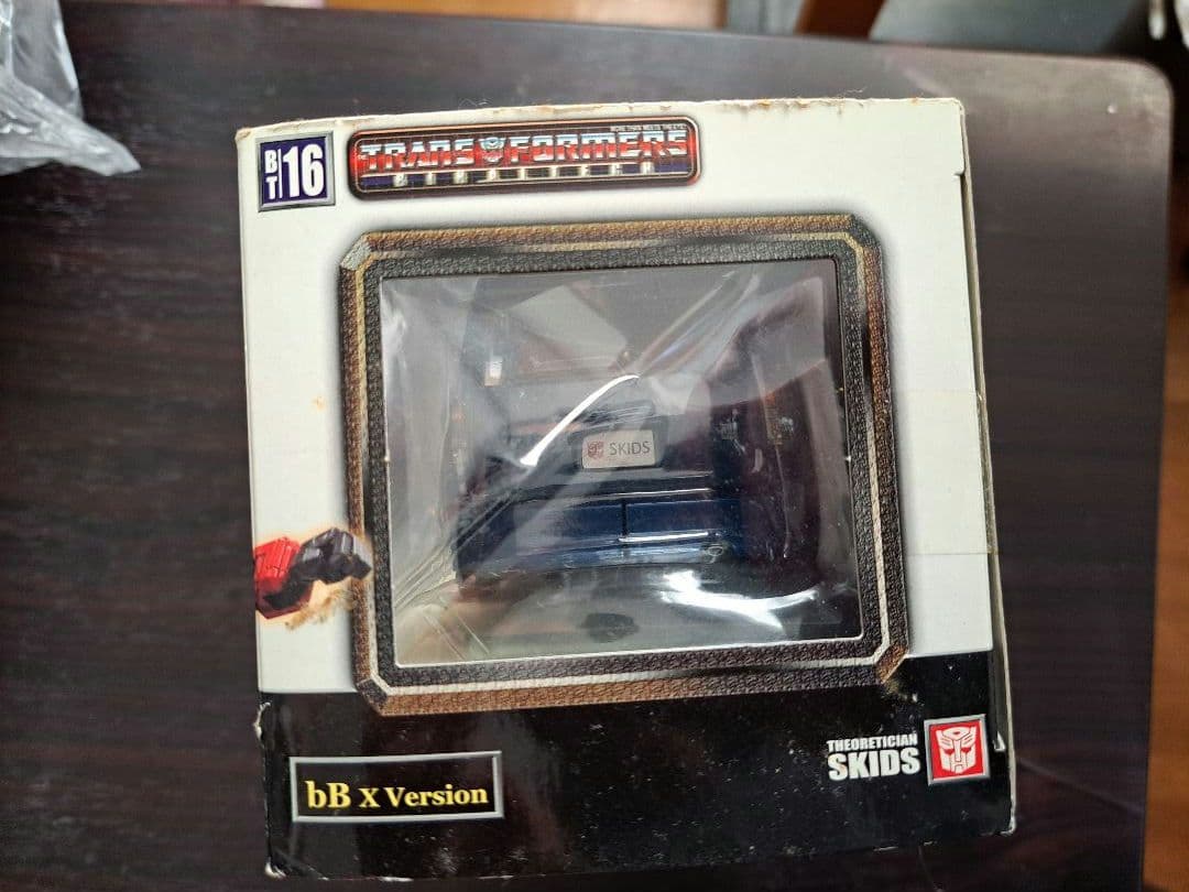 トランスフォーマー バイナルテック トヨタ bB BT16 スキッズ